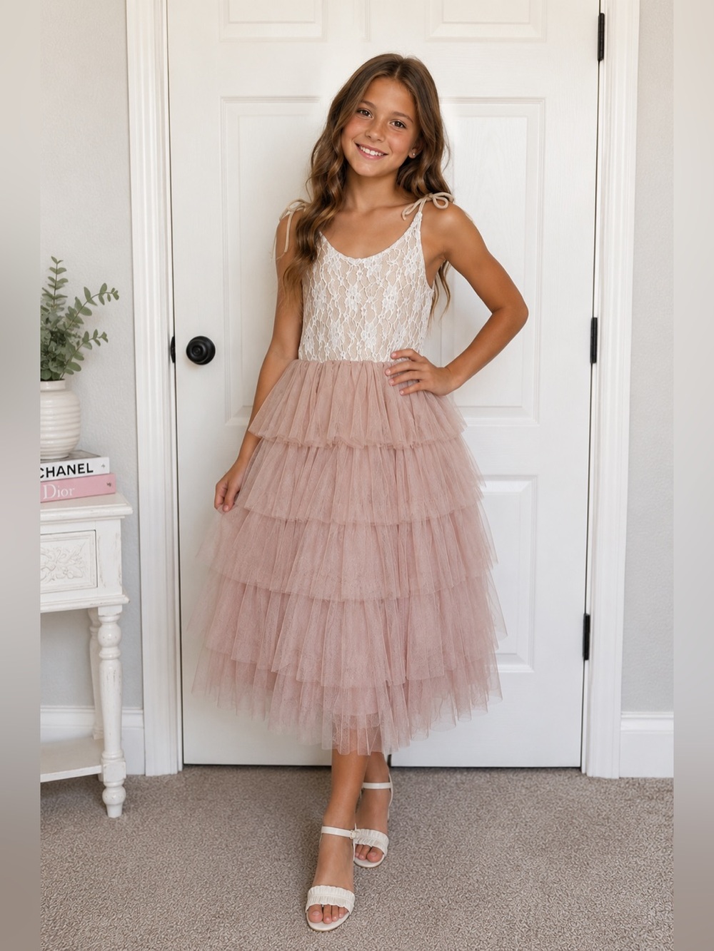 Blush Pink Lace Multi Tiered Tulle Party Dress Adjustable Tie Straps Girls 6/8